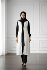 Load image into Gallery viewer, Verona 3 piece cord set.
